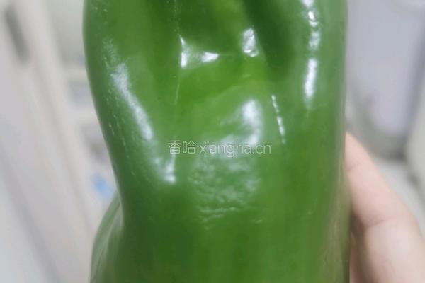 青椒炒土豆片的做法图解2