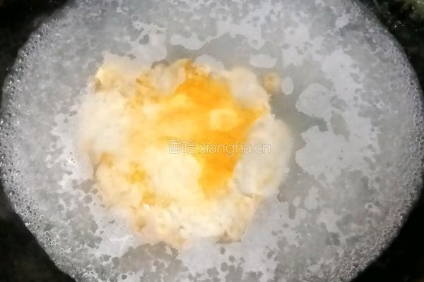 鸡蛋瘦肉汤河粉的做法图解4