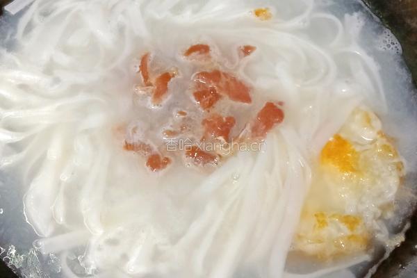 鸡蛋瘦肉汤河粉的做法图解6