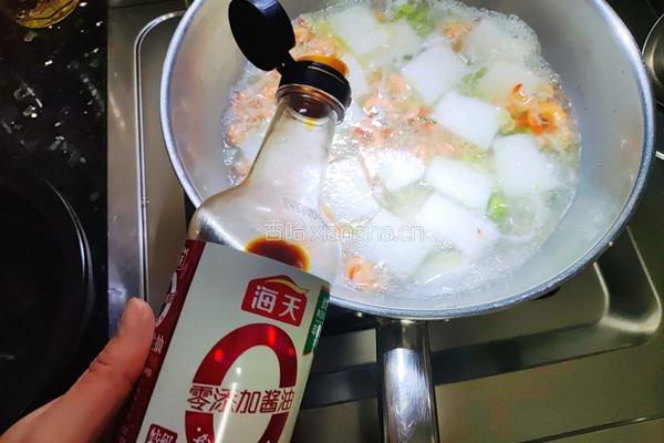 冬瓜毛豆子虾尾汤的做法图解6