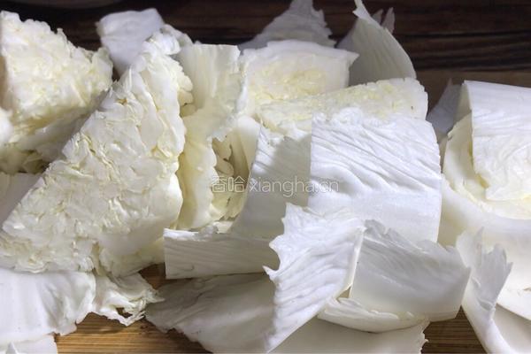 豆干遇上了白菜的做法图解3
