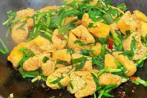 豆泡炒韭菜的做法图解10