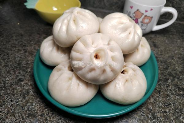 香菇酱肉小笼包的做法图解1