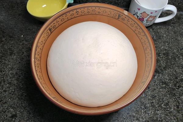 香菇酱肉小笼包的做法图解12