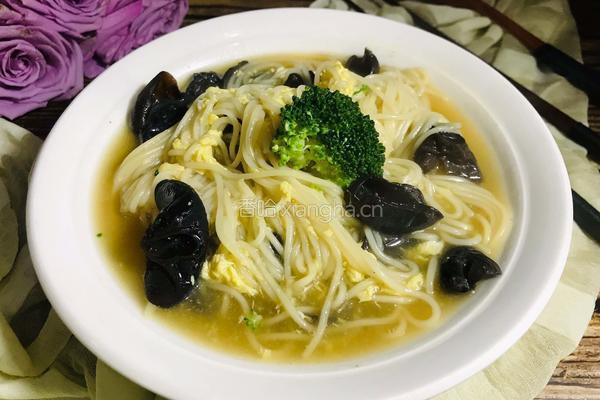 木耳汤面的做法图解9