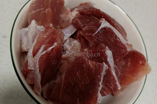 猪肉土豆炖豆角的做法图解3
