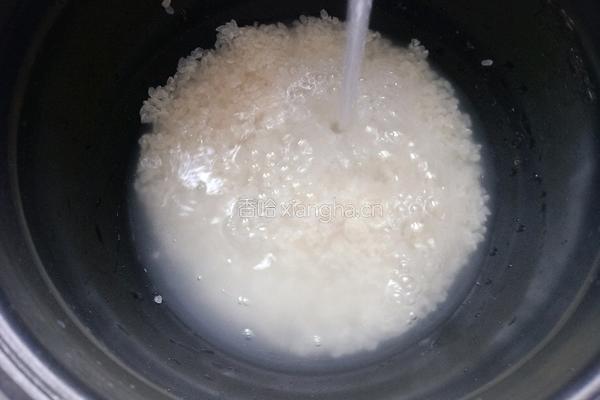 土豆洋葱焖饭的做法图解5