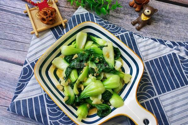 蒜蓉蚝油青菜的做法图解7