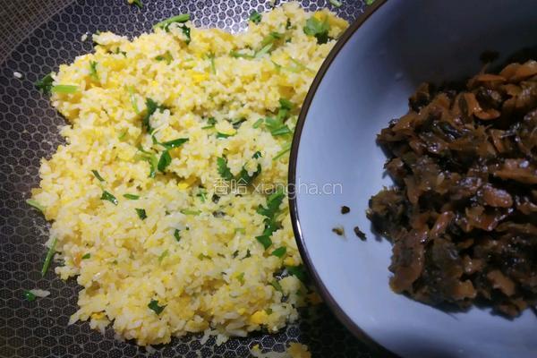 黄金炒饭的做法图解9