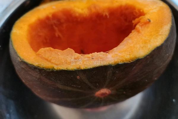 糙米蔬菜贝柱南瓜盅的做法图解2