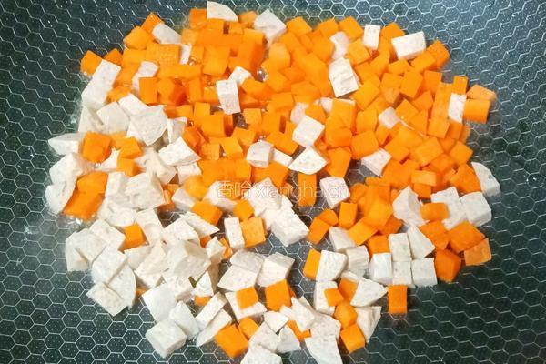 胡萝卜肉丸蛋炒饭的做法图解6