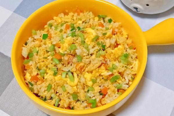 胡萝卜肉丸蛋炒饭的做法图解10