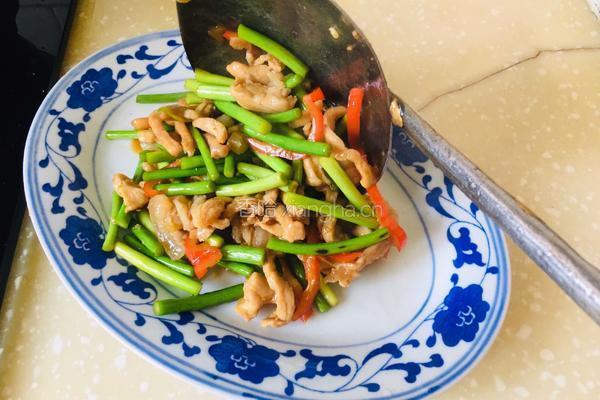 蒜苔过油肉的做法图解10
