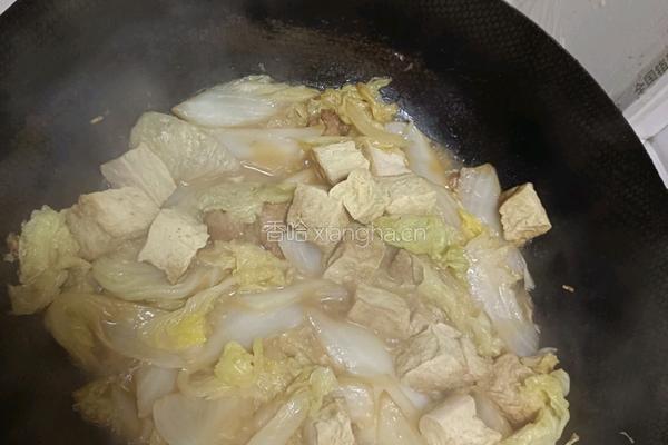 猪肉大白菜炖冻豆腐的做法图解9