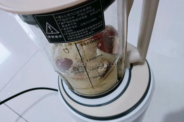 银耳糊的做法图解3