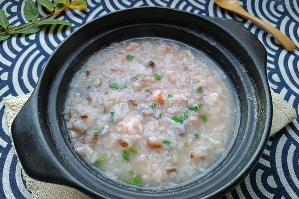 虾仁香菇砂锅粥的做法图解7