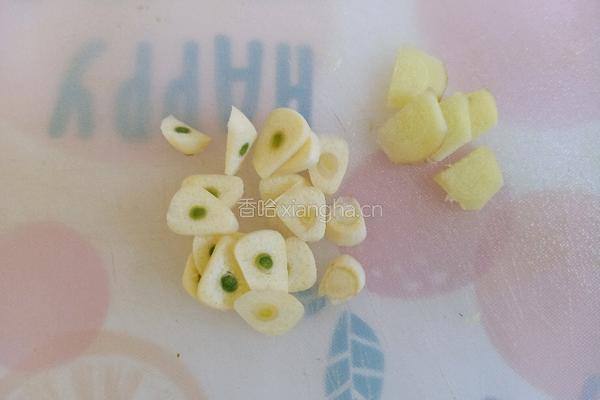 香菇鸡腿盖浇饭的做法图解6