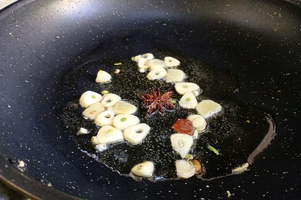 香菇鸡腿盖浇饭的做法图解7