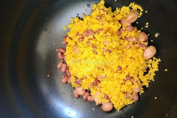 红豆花生小米粥的做法图解3