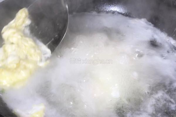 香菇荷包蛋汤面的做法图解7