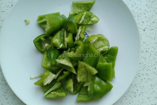 尖椒小炒肉盖饭的做法图解4