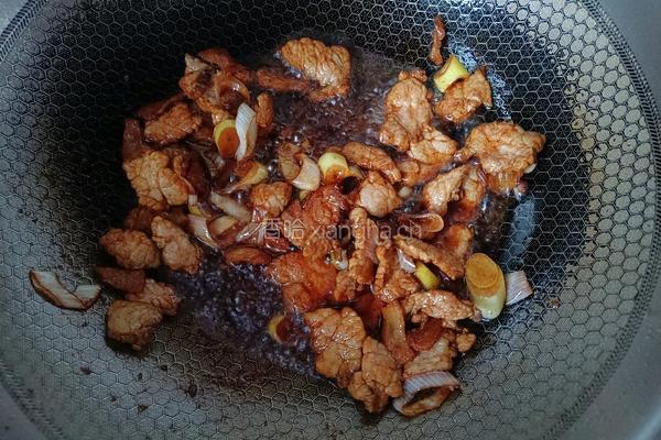 尖椒小炒肉盖饭的做法图解8