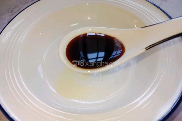 火腿肠蒸蛋的做法图解2