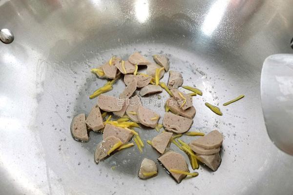 肉饼鸡蛋汤泡饭的做法图解4