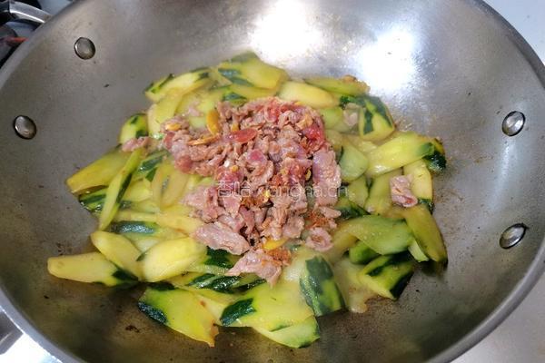 青瓜肉片饭的做法图解8