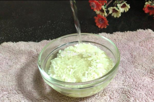 核桃豆浆的做法图解2