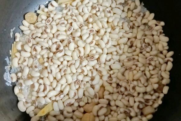 大米糙米眉豆粥的做法图解6