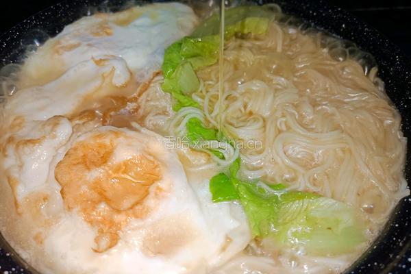 外婆菜鸡蛋汤面的做法图解11