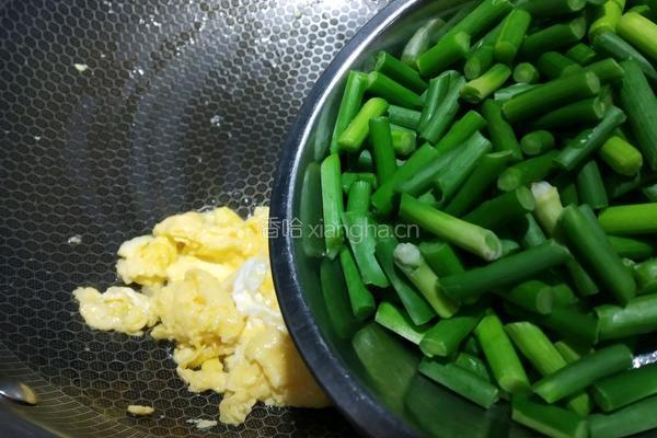 外婆菜炒鸡蛋的做法图解8