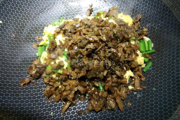 外婆菜炒鸡蛋的做法图解12