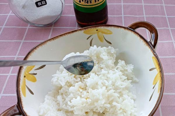 海苔饭团的做法图解6