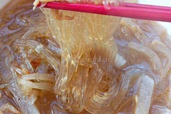 海米粉丝萝卜汤的做法图解1