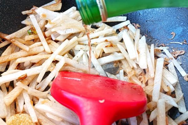 海米粉丝萝卜汤的做法图解11