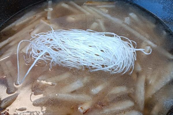 海米粉丝萝卜汤的做法图解14