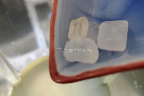 豌豆小米粘玉米粒百合冰糖米糊的做法图解5