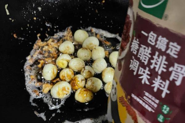 糖醋鹌鹑蛋饭的做法图解7