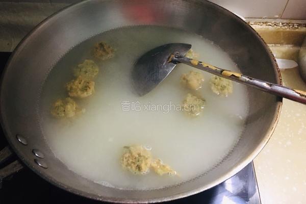 萝卜丸子豆腐汤的做法图解4