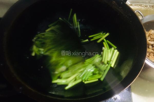 蒜苔炒里脊的做法图解7