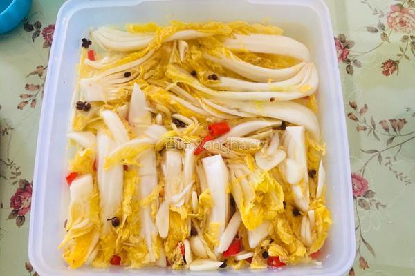 酸辣娃娃菜的做法图解8