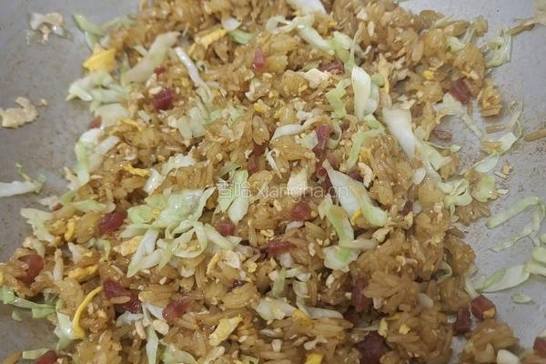 包菜炒饭的做法图解8