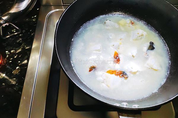 梭子蟹豆腐汤的做法图解5