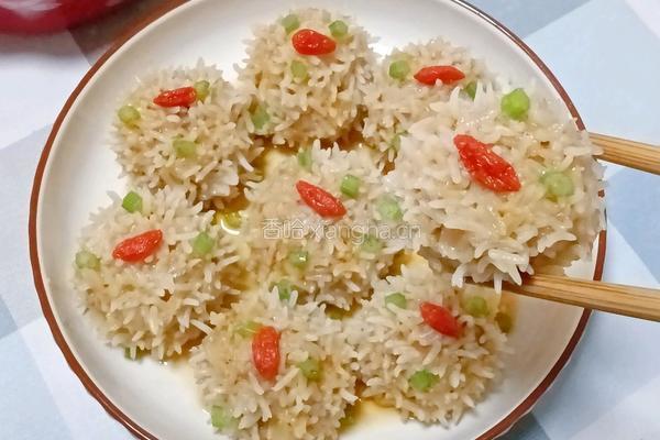 大米鹌鹑蛋蒸肉丸的做法图解10