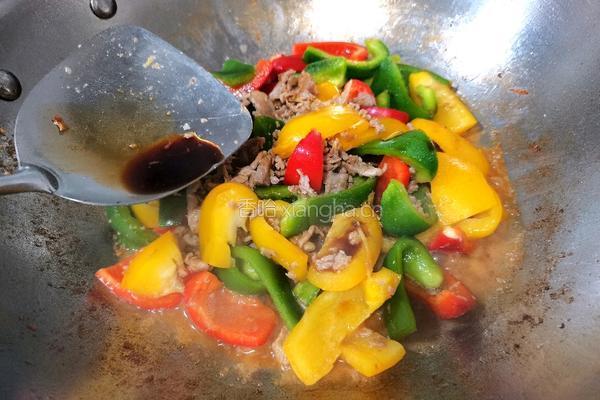 圆椒肉片盖浇饭的做法图解8