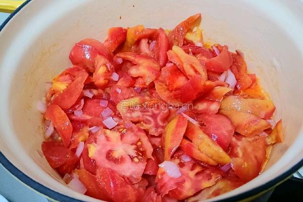 番茄牛肉芝士焗饭的做法图解2