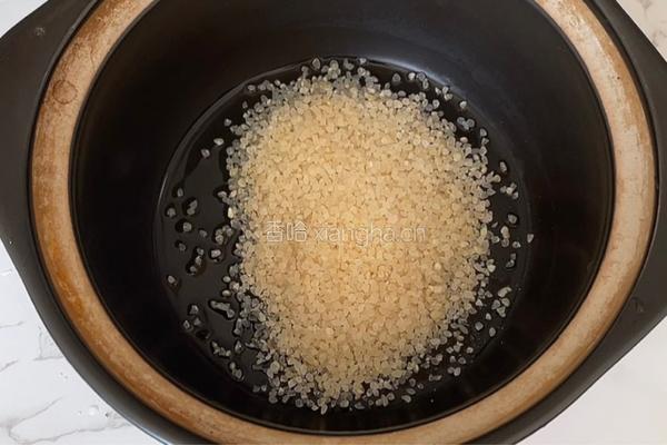 奶香红薯粥的做法图解2