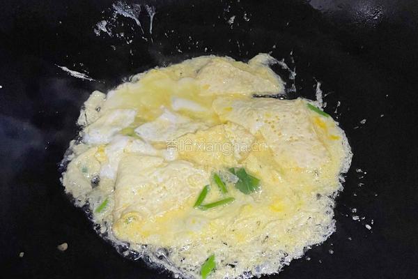 口蘑鸡蛋盖饭的做法图解5